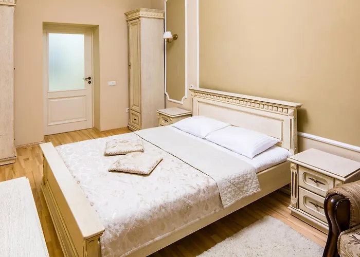 Romari коперника 28 * Leópolis