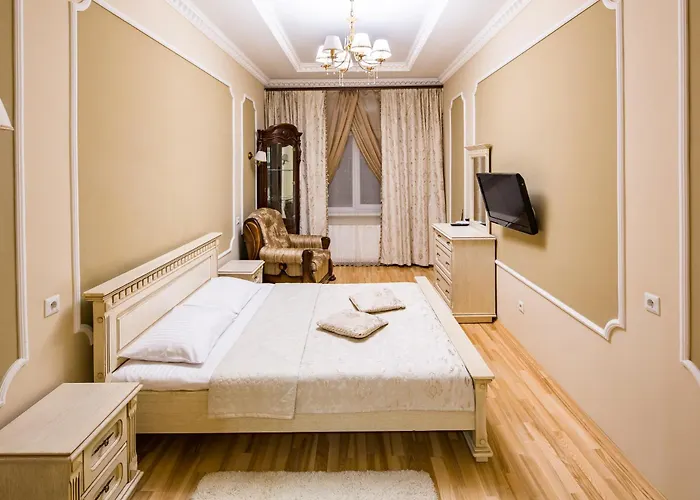 Daire Romari коперника 28 Lviv