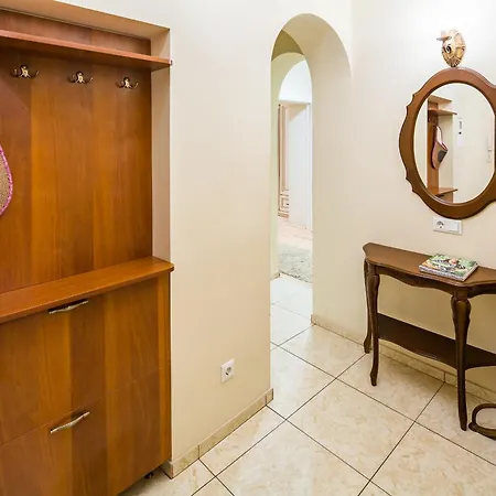 Romari коперника 28 Apartmán *